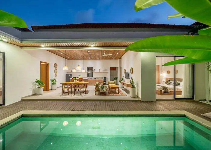 La Bumbak, 2br Pool Villa, Umalas Villa Canggu